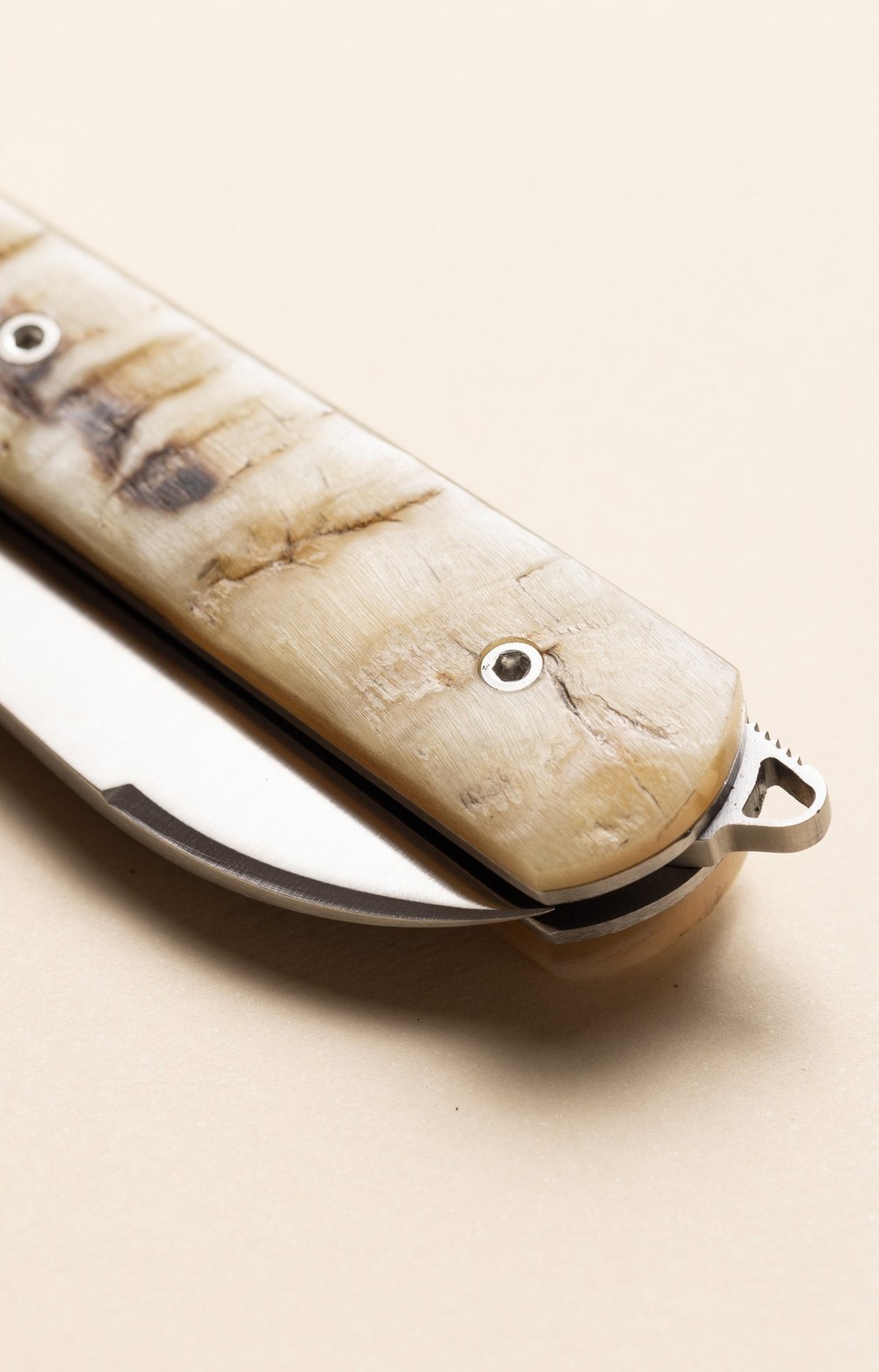 L'Alios - horn switchblade knife