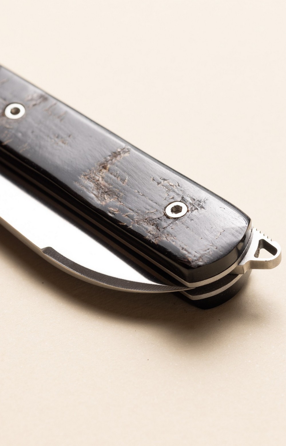 L'Alios - horn switchblade knife